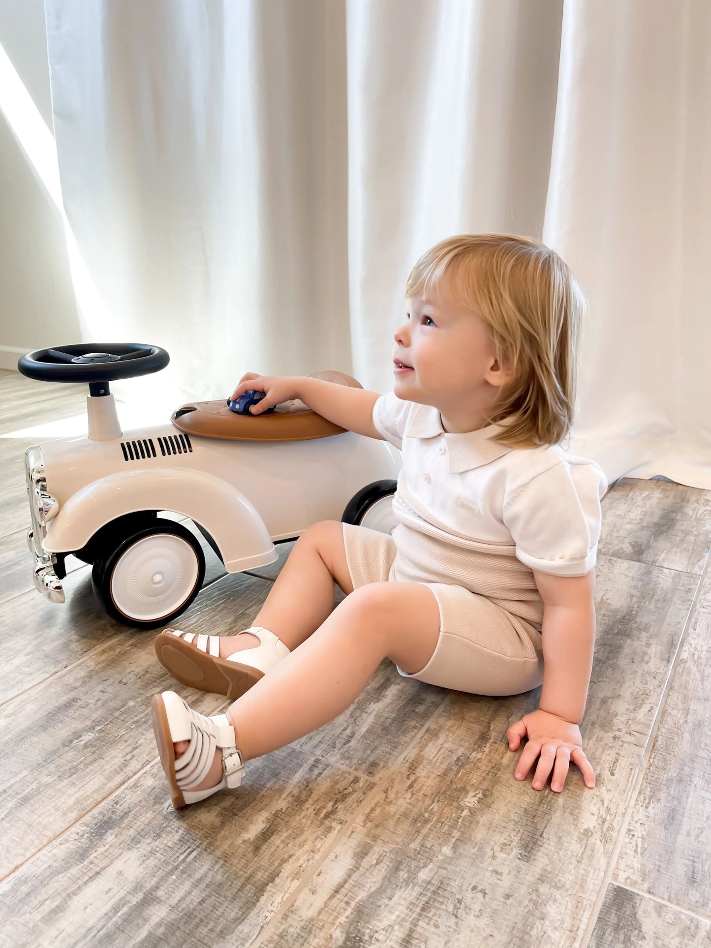Blake- White Leather Sandals - Amati Steps