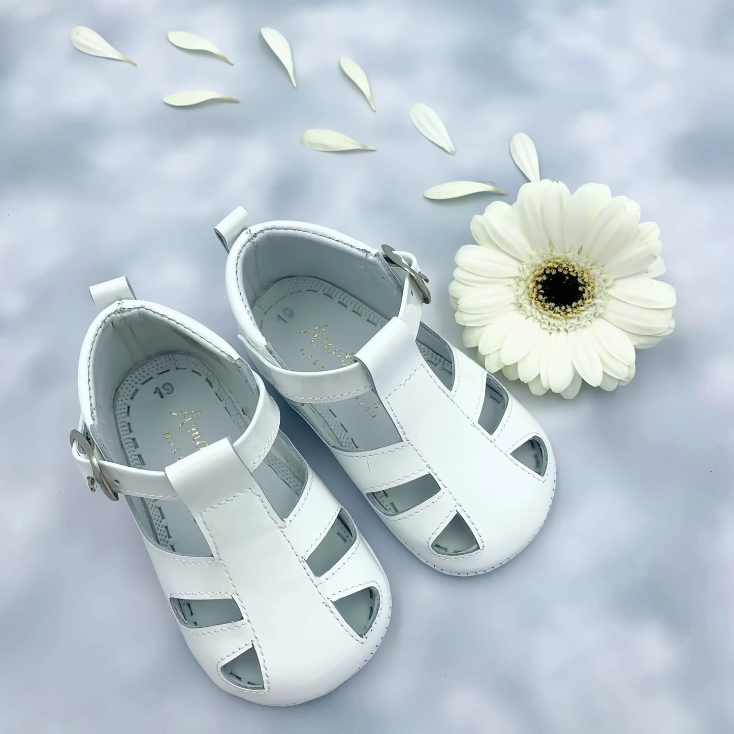 Cruz - White Patent Leather Baby Sandals - Amati Steps