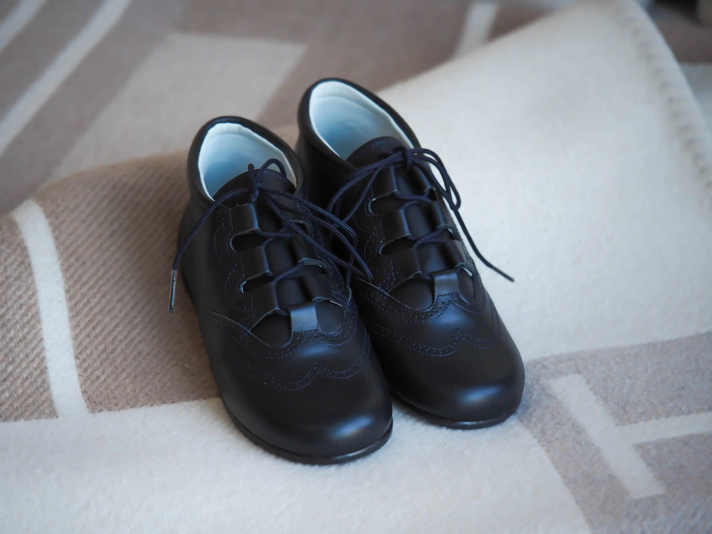 Henry- Dark Navy Leather Boy Boots - Amati Steps