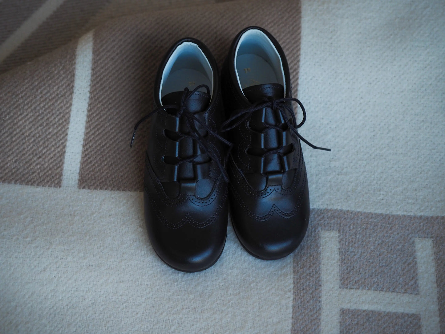 Henry- Dark Navy Leather Boy Boots - Amati Steps