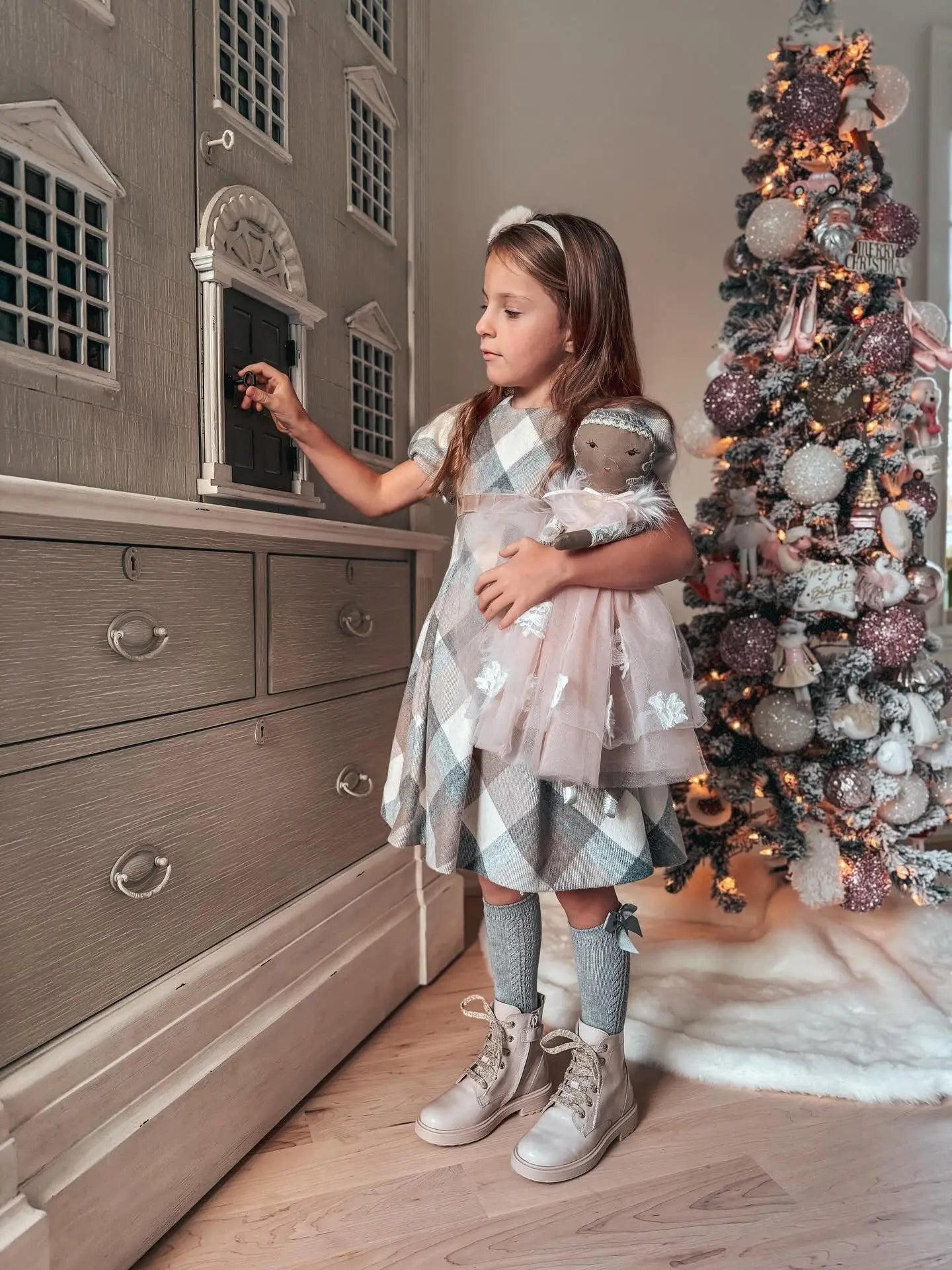 Luna- Light Beige Patent Leather Boots - Amati Steps