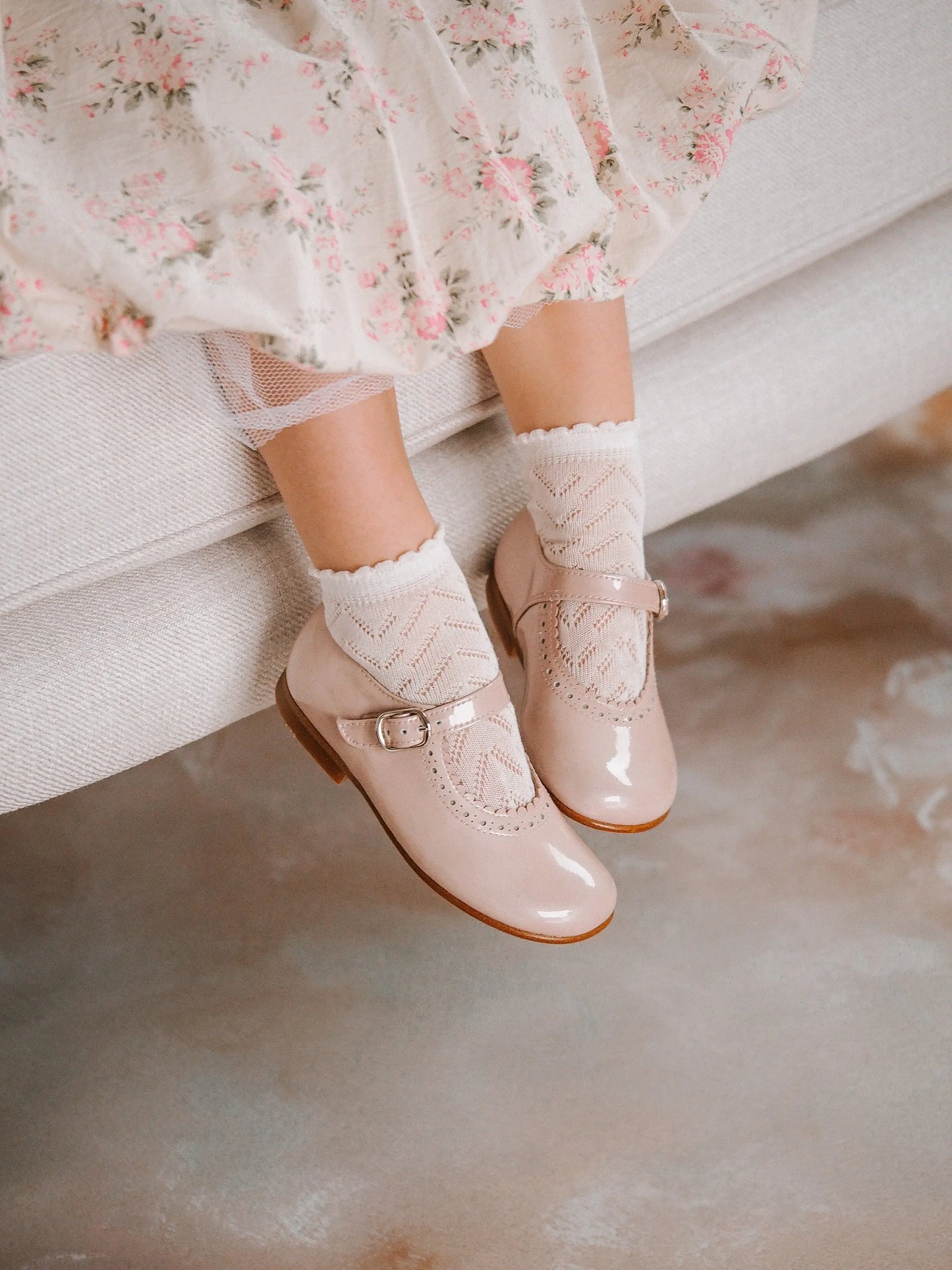 Natalie- Light Pink Patent Leather Mary Jane Shoes - Amati Steps