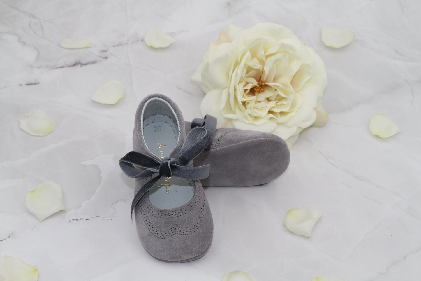 Verónica - Grey Suede Baby Mary Jane Shoes - Amati Steps