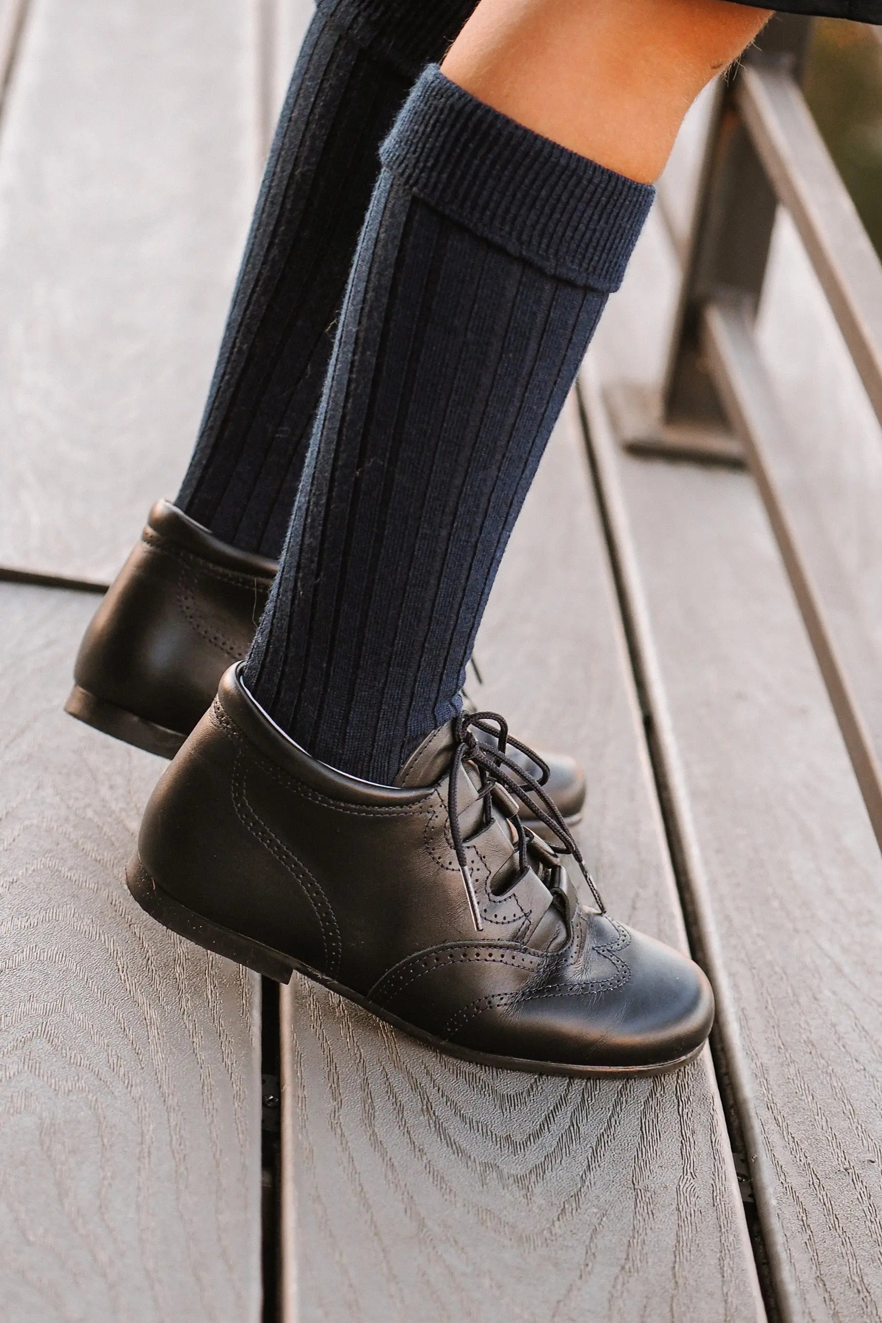 CÓNDOR Merino Wool-Blend Rib Knee Socks- Navy - Amati Steps