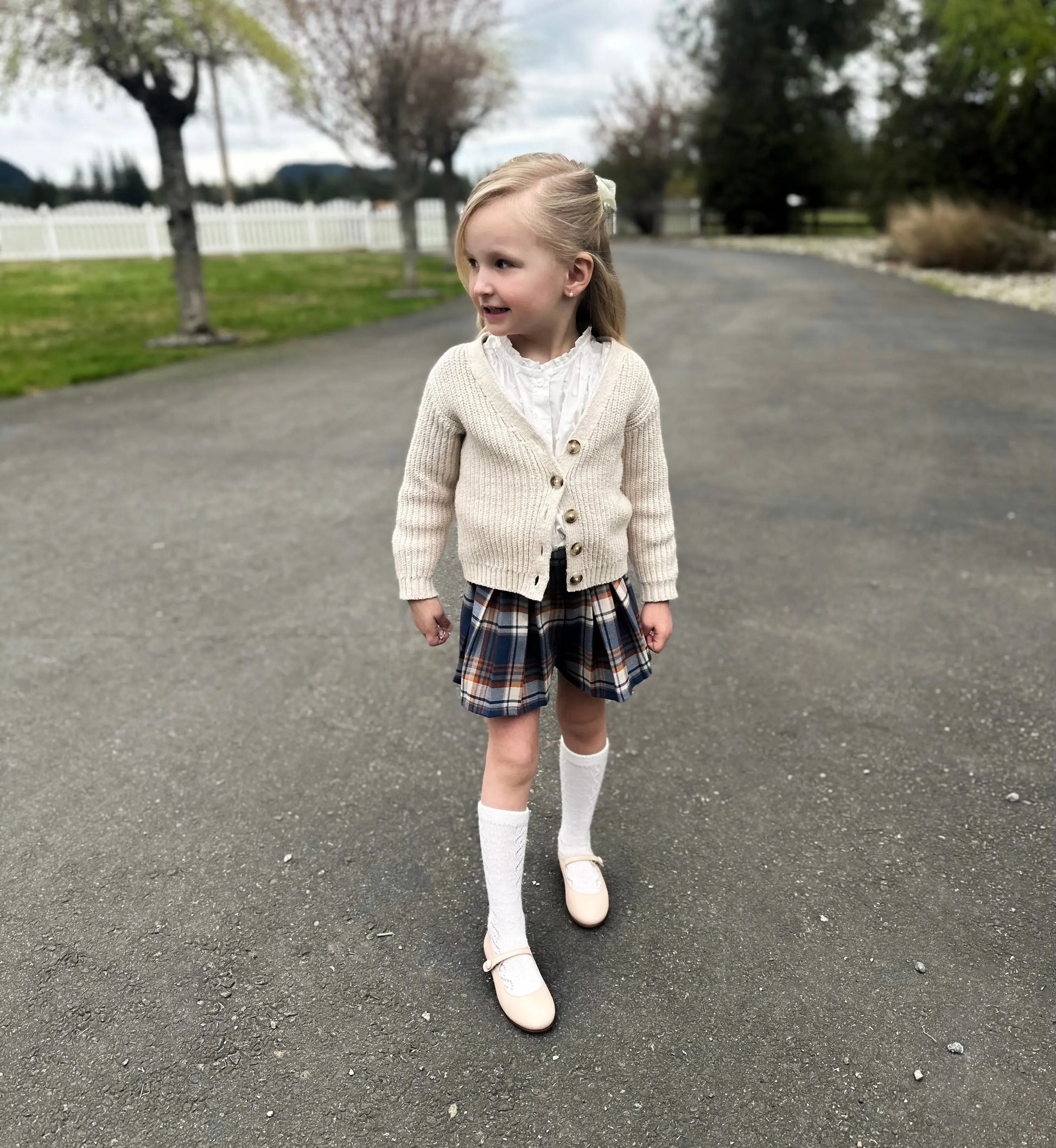 London- Beige Leather Mary Jane Shoes - Amati Steps