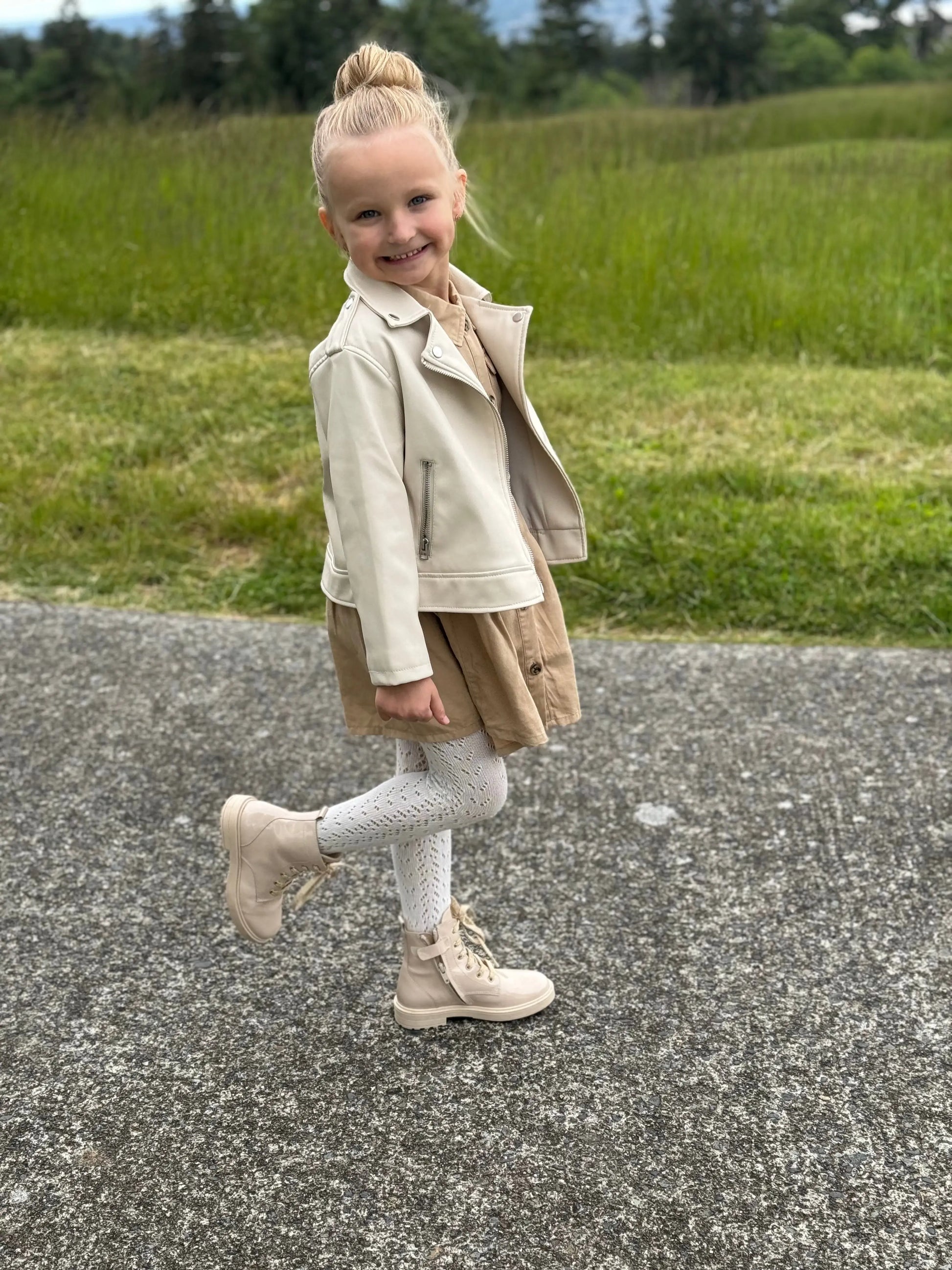 Luna- Light Beige Patent Leather Boots - Amati Steps